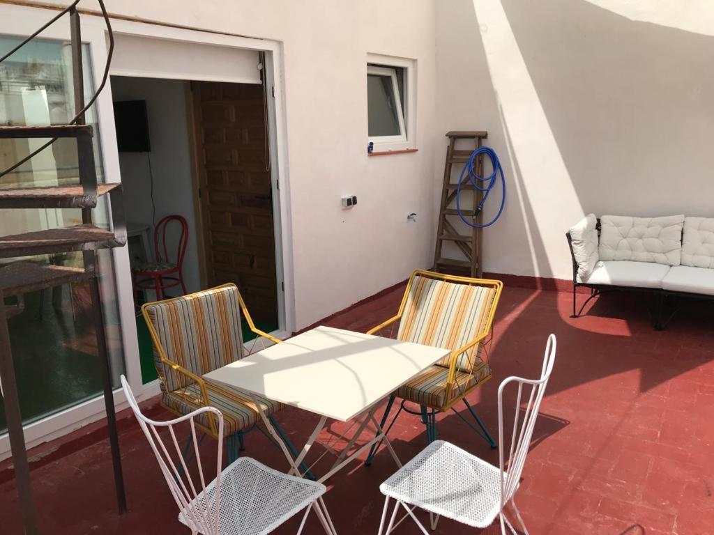 Apartamentos La Selva - Rafael De La Viesca 加的斯 外观 照片